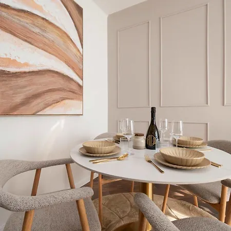 Lejlighed Amber Haven & Nordic Elegance *