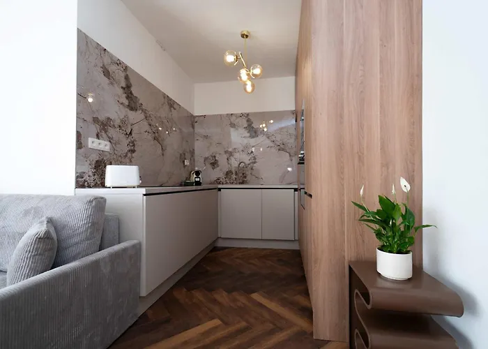 Apartment Amber Haven & Nordic Elegance